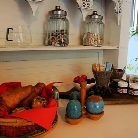 Bed & Breakfast Lucia *